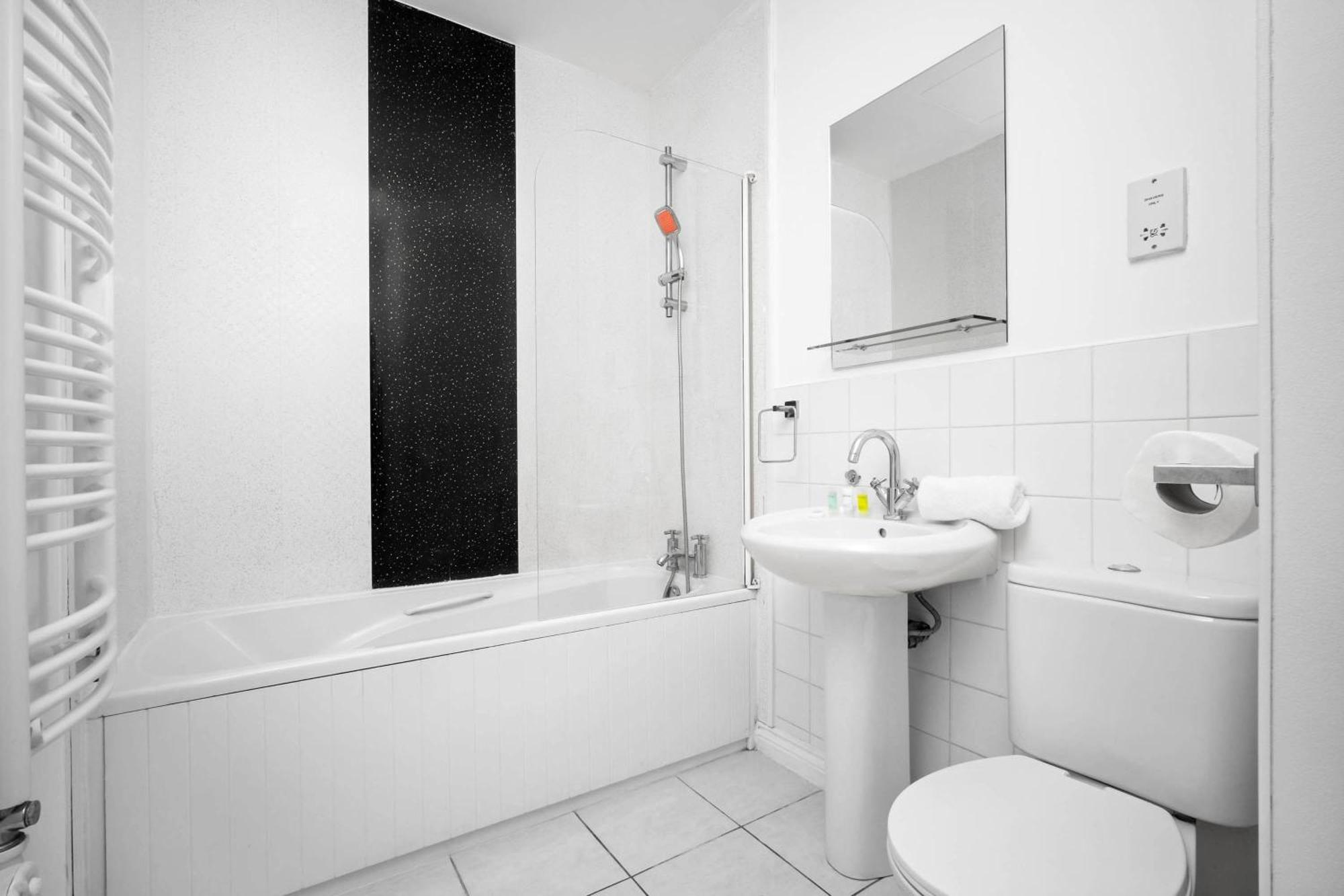 Luxury Two Bedroom Apartment - City Ceentre - Balcony - Jq - Netflix & Wifi - 11B Birmingham Exterior foto
